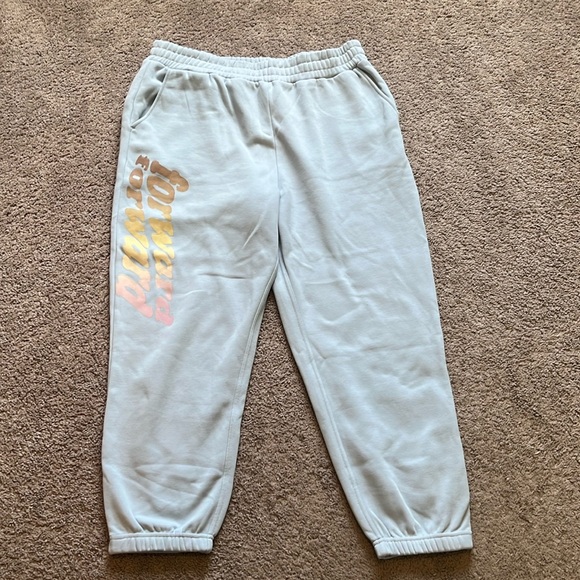 Fabletics graphic jogger sweatpants - Picture 5 of 11